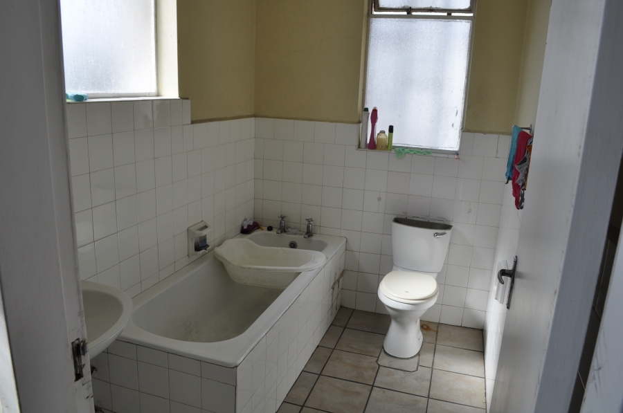 1 Bedroom Property for Sale in Port Elizabeth Central Eastern Cape